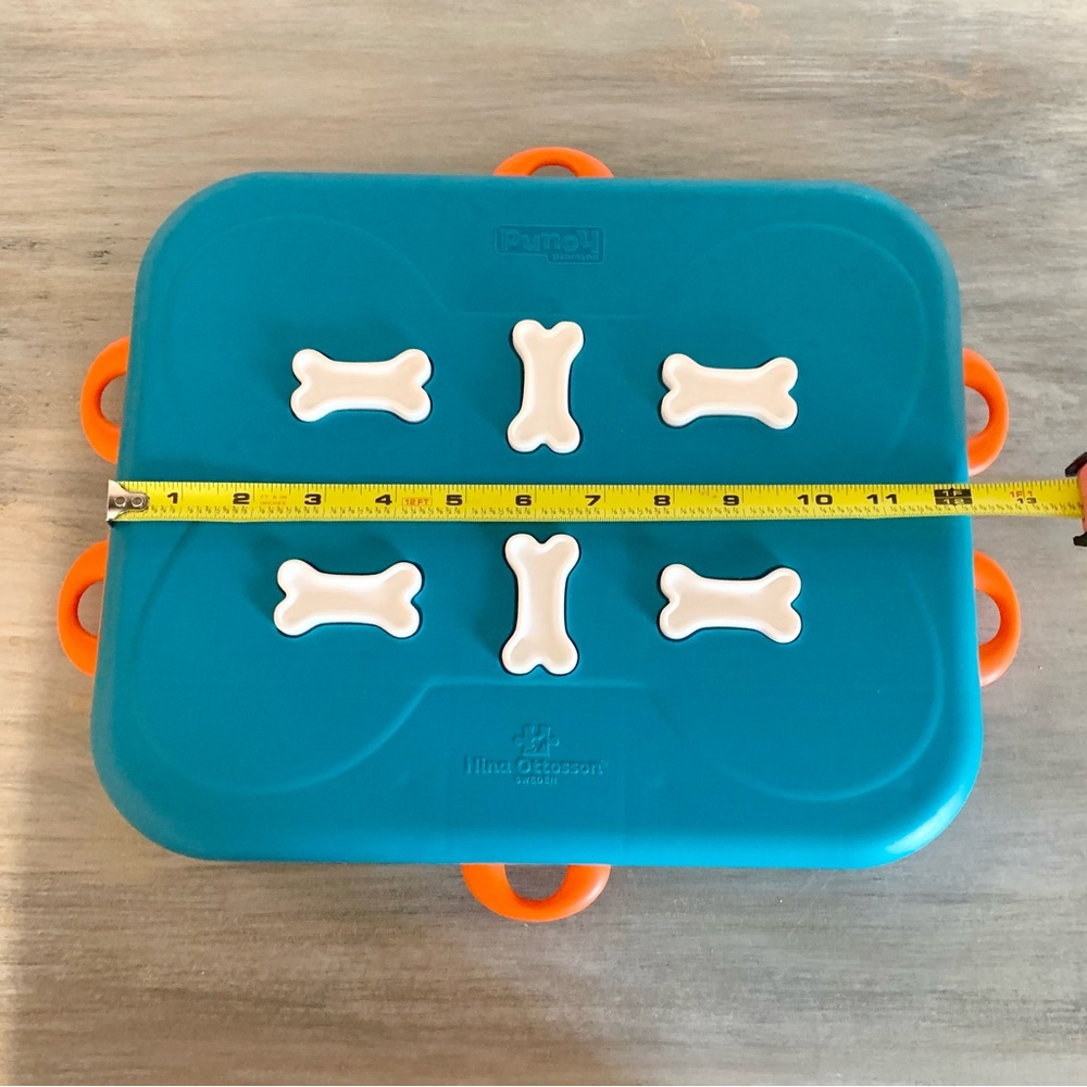 Dog Puzzle intermediate enrichment Interactive toy slow feeder treat dispenser